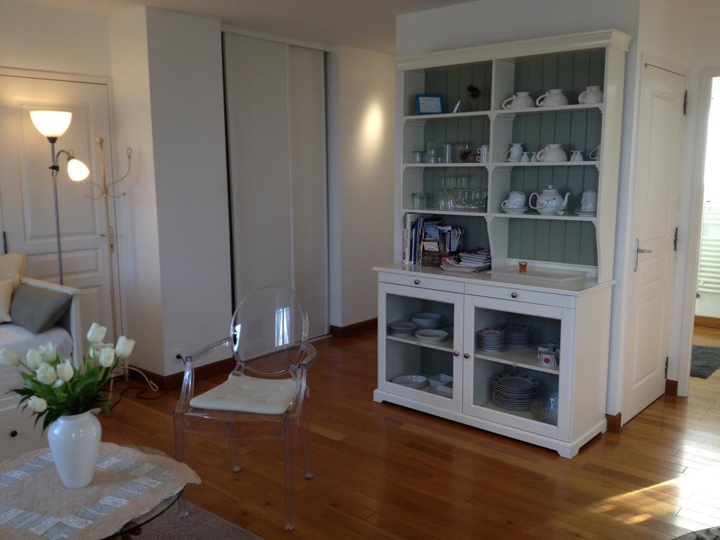 Appartements Et Gite Les Hauts De Sophia Trouville-sur-Mer Eksteriør bilde