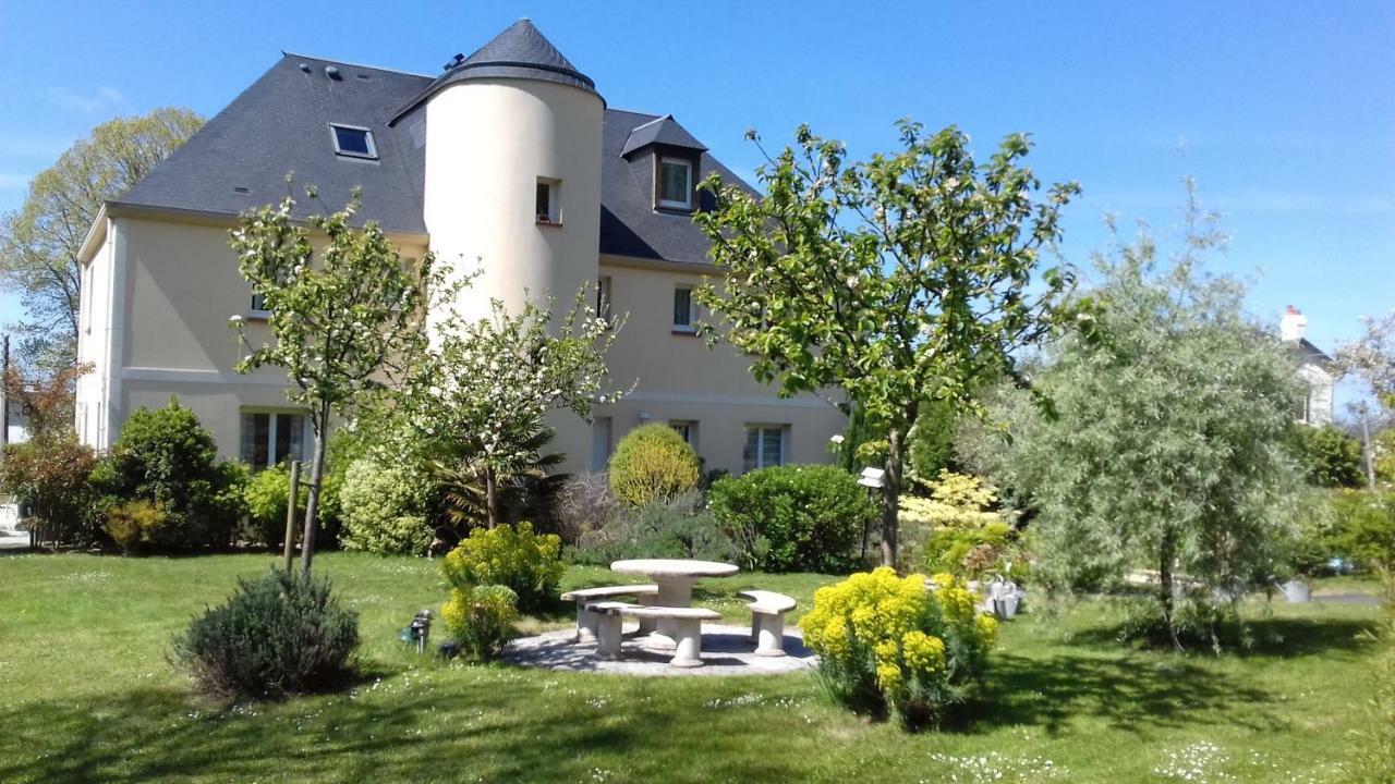Appartements Et Gite Les Hauts De Sophia Trouville-sur-Mer Eksteriør bilde
